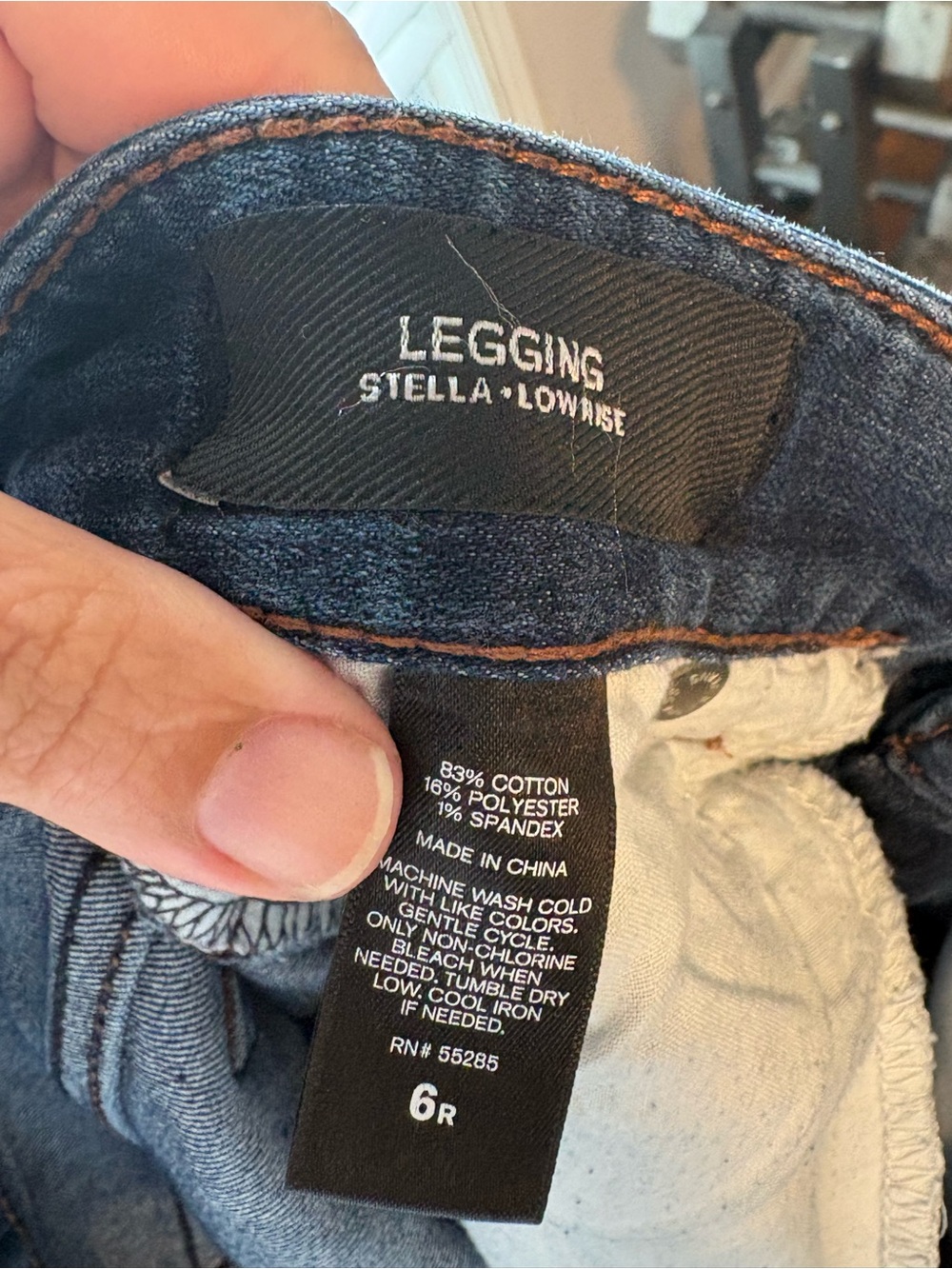 Express Jeans Bundle Sz 6 Barely Boot & Stella Legging Low Rise Dark Wash - Picture 6 of 7